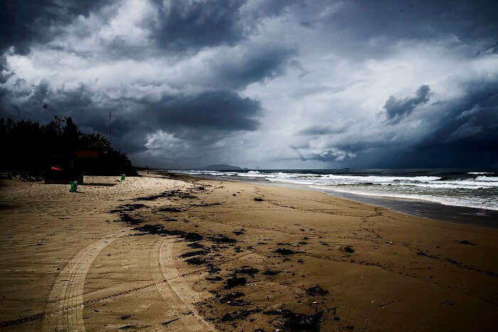 Dumas Beach, one of the most haunted places in Gujarat