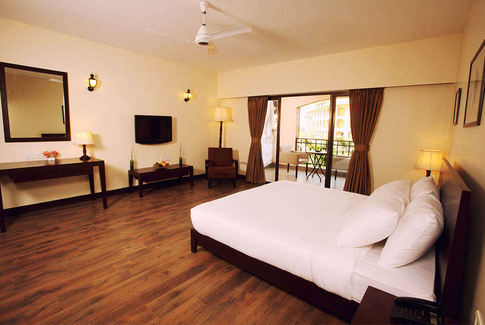Discover Resorts