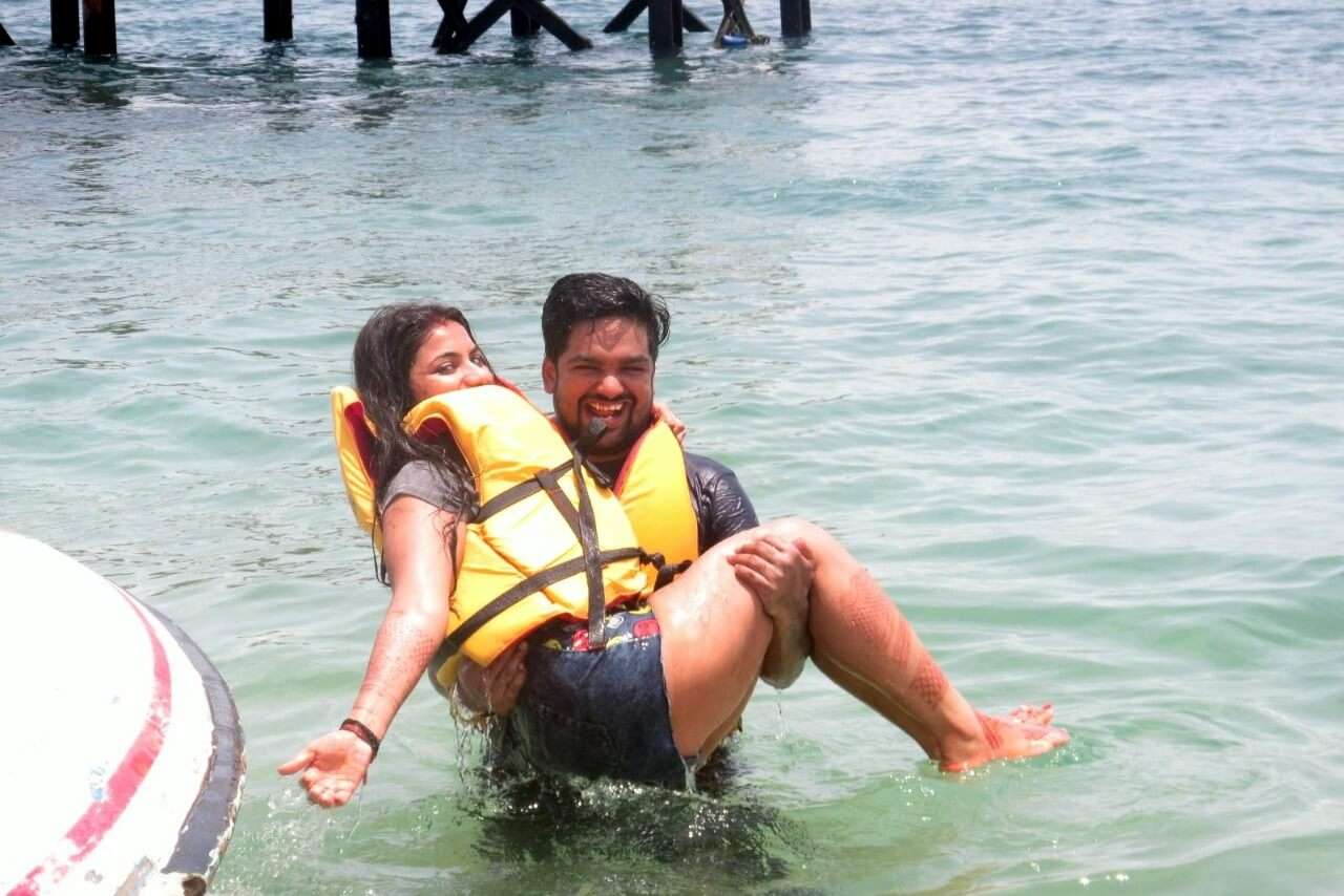 tushar honeymoon trip to Bali: romantic moment while doing watersports