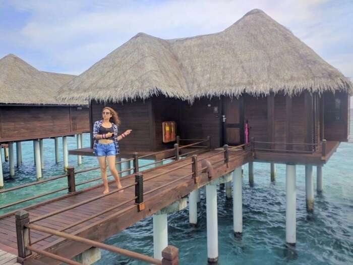 ankit wadhwa maldives honeymoon: overwater villa