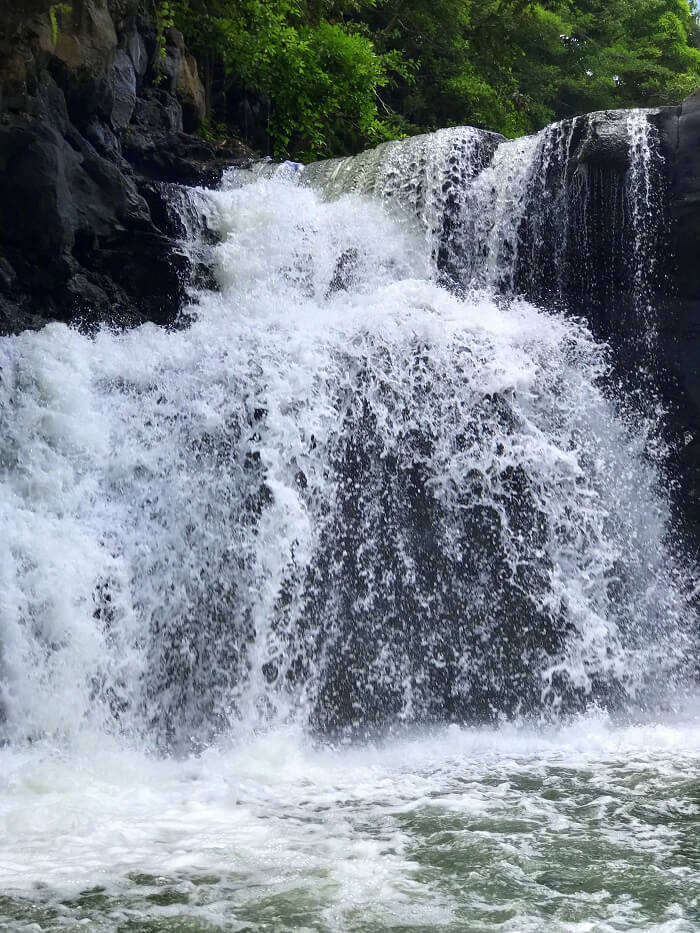 Himanshu honeymoon trip to Mauritius: waterfall at ile aux cerf