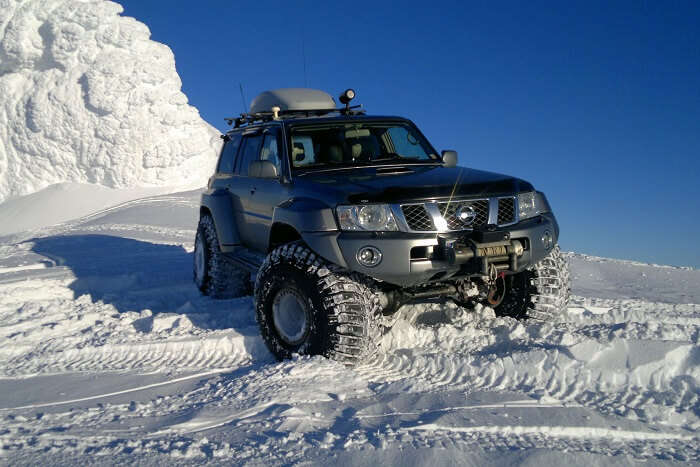 iceland super jeep