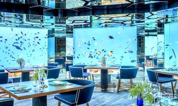 Underwater Restaurant At Anantara Kihavah Maldives Villas Pool