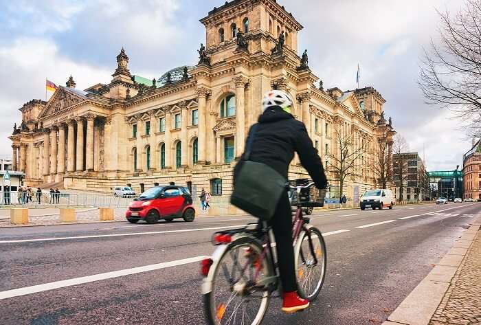 Cycle down Berlin's alleys