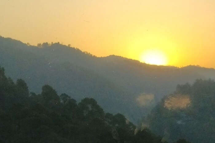 priha dhanaulti weekend trip: sunrise