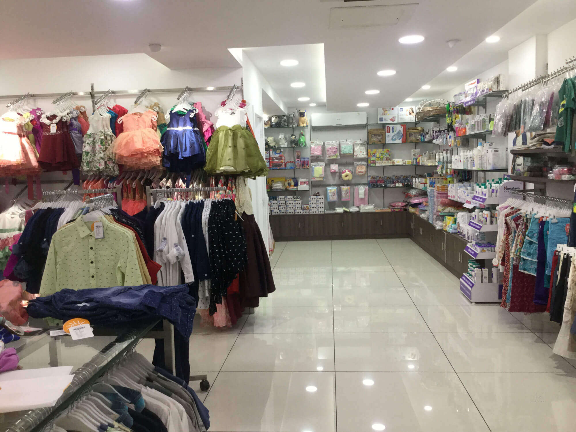 MG Road enr kb6592