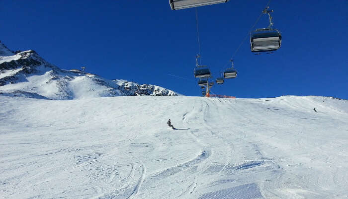 Snowboarding in Austria