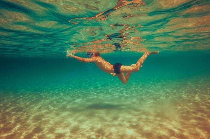 Swim in Lake Vouliagmeni in athens