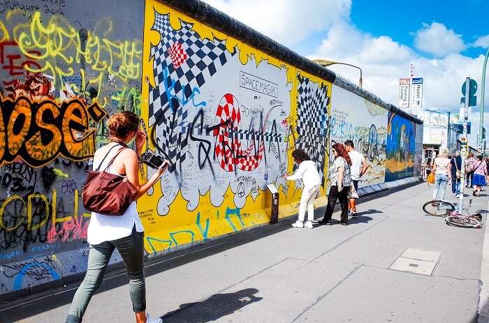 Walk down the East Side Gallery Berlin