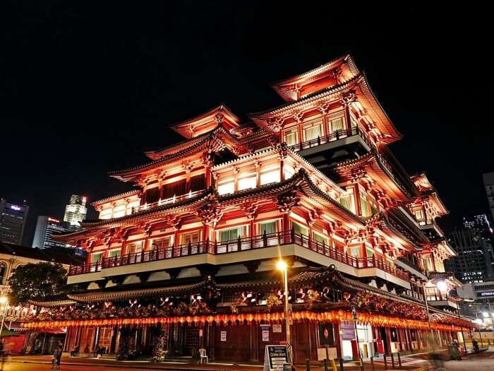 Buddha Tooth Relic Temple in Singapore