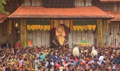 thrissur pooram temple cover image