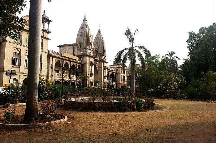 Khanderao Market