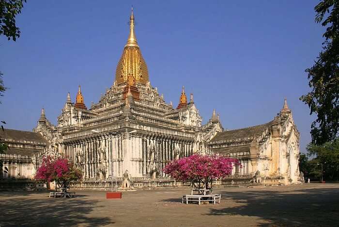Ananda Temple myanmar
