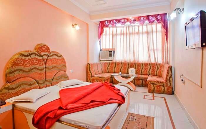 Hotel Sanskar - An eco-friendly hotel ss09052018