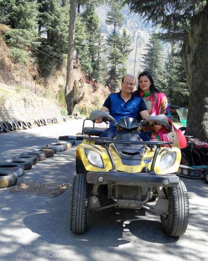 kuldeep manali honeymoon trip: ice biking