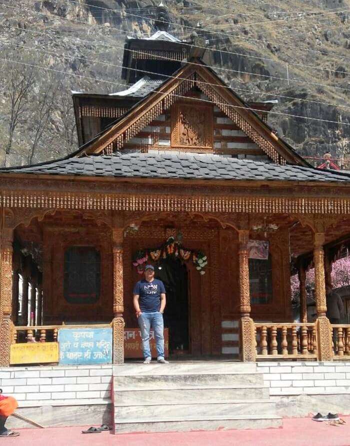 kuldeep manali honeymoon trip: kuldeep outside vashisht temple