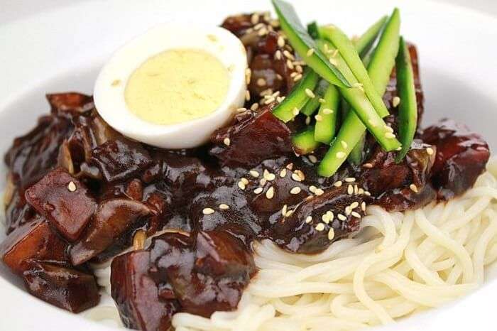 Jjajangmyeon