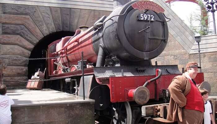 Ride the Harry Potter train