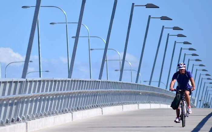 a guy cycling in Gold Coast ss01052017