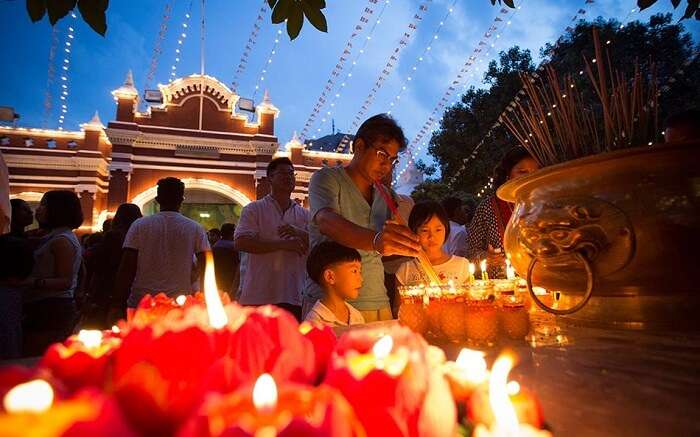 acj-1505-vesak-festival (4)