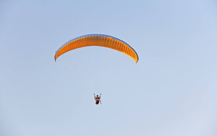 acj-2205-paragliding-in-bhimtal 1 (2)