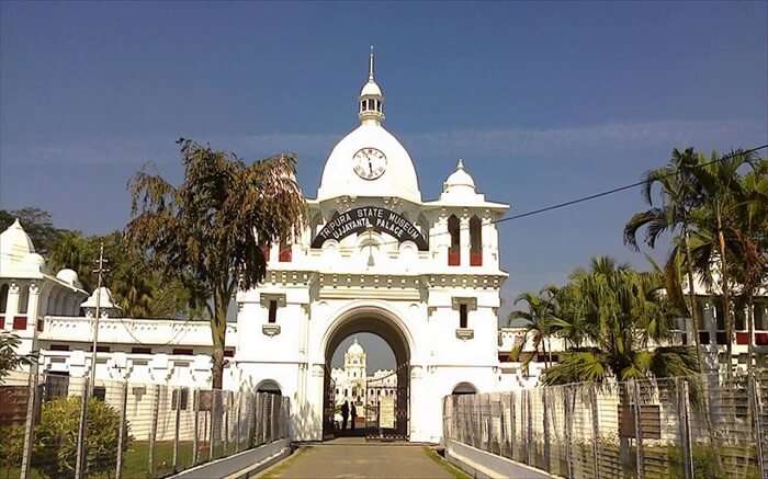 entrance of the beautiful white Manipur State Museum ss01052018