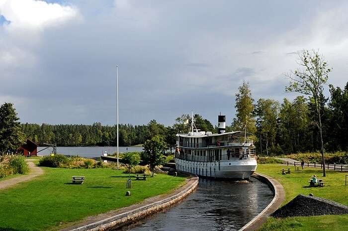 boating on gota canal