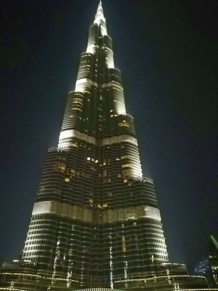 ashish singhal dubai honeymoon trip: burj khalifa at night