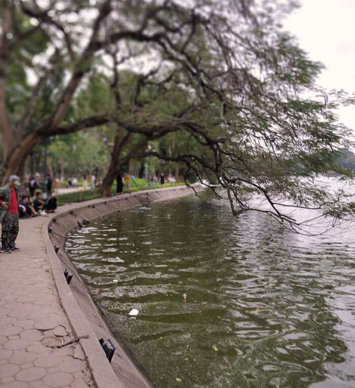 Hoan Kiem Lake 