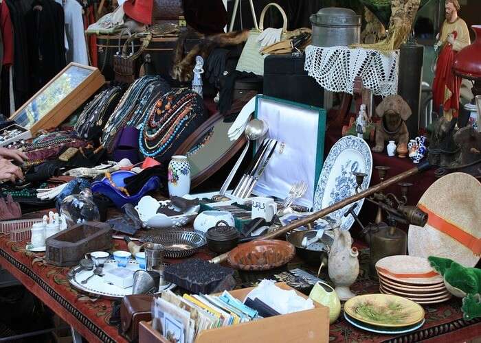 sunday flea market rajkot