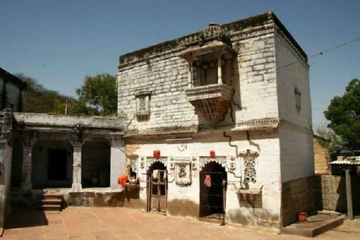 Siddha Shree Dhoramnath Monastery