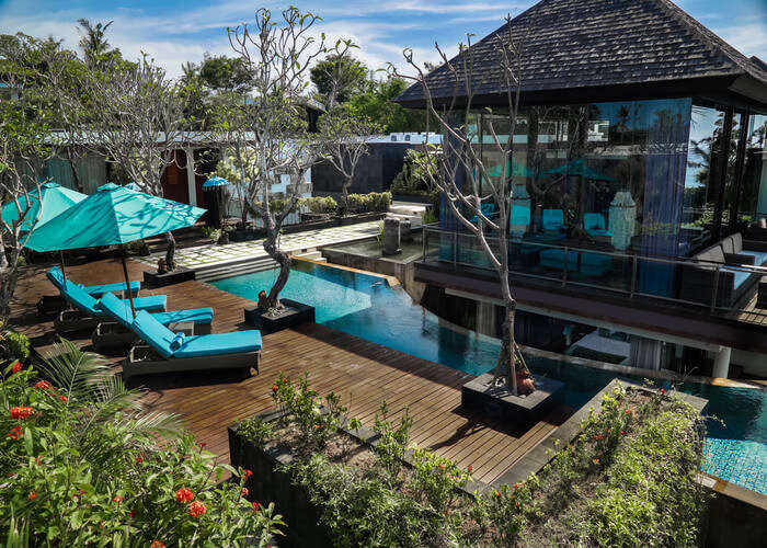 Roof top pool and gazebo at Villa Aum