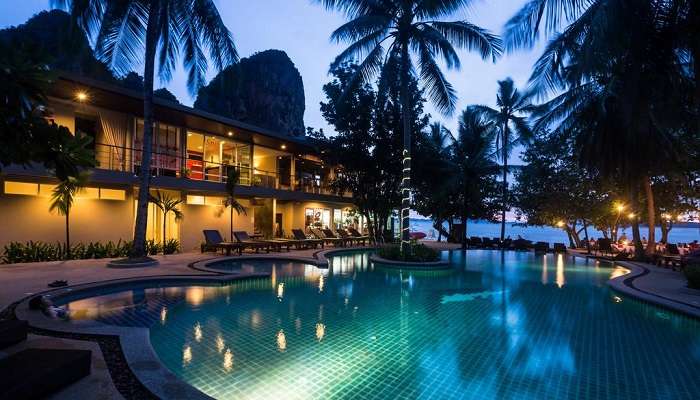 Sand Sea Resort in Thailand