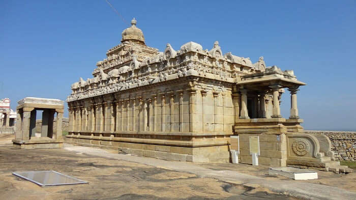 Shravanabelagola places to visit near Kerala