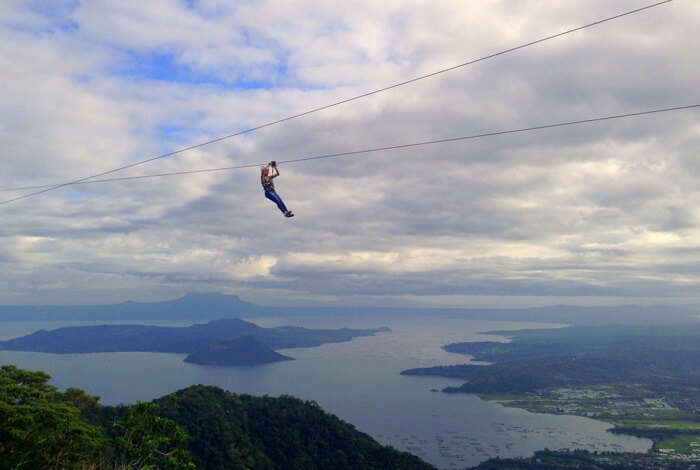 View 360 degrees at the Sky Ranch in Philippines