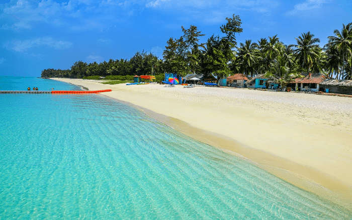 the gorgeous Kadmat Island beach 