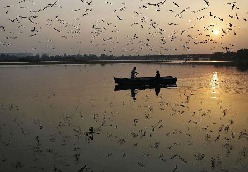 yamuna river boat