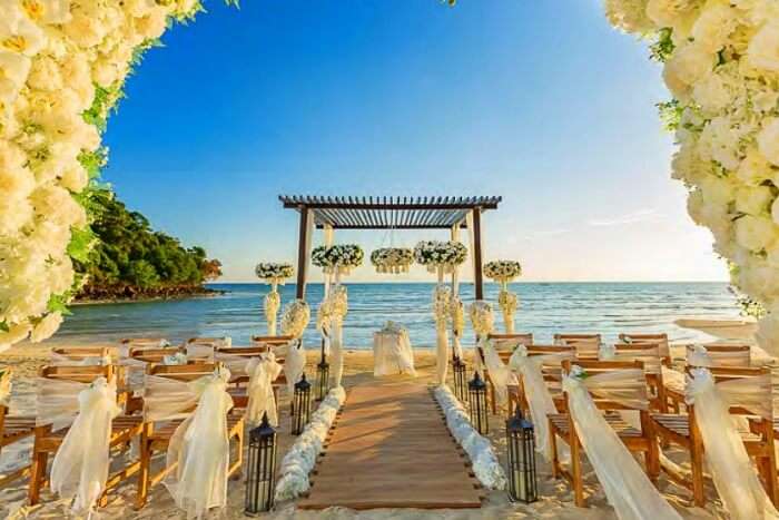 Have the perfect Destination Wedding at the Garden of Eden