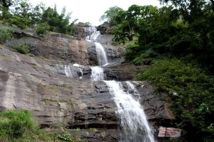 waterfalls near munnar