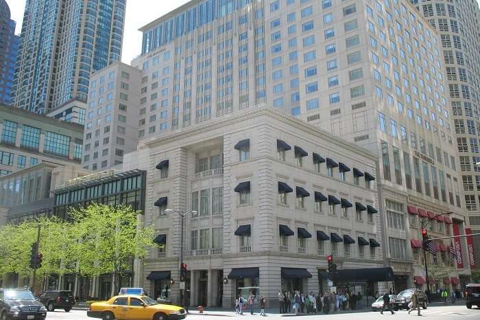 Property Sales Are Rare on Chicago's Mag Mile Shopping Strip. Here's a Look  at the Past Decade.