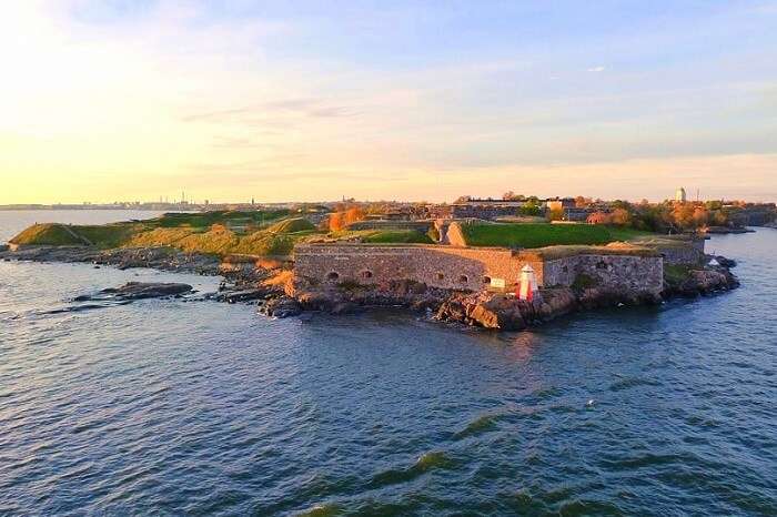 overview of the Suomenlinna