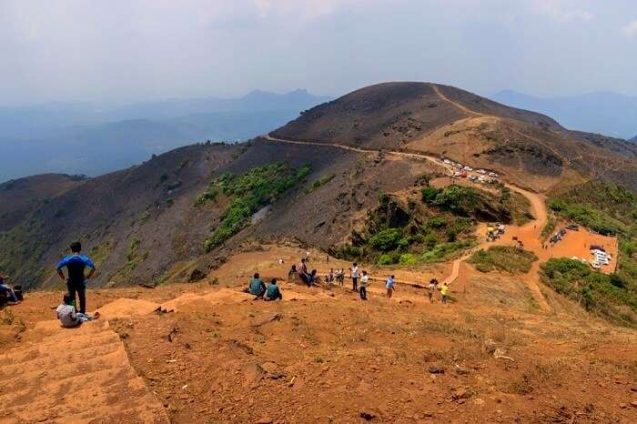 mullayanagiri trek steps