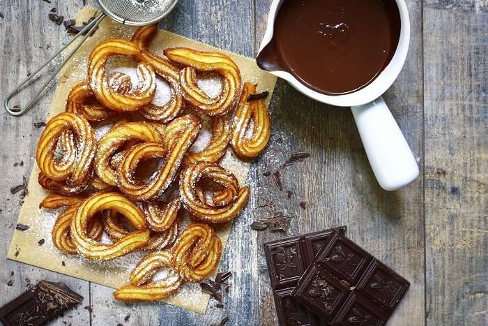 churros chocolate breakfast at san Gines