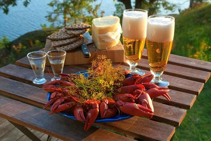 a bowl of appetizing crayfish