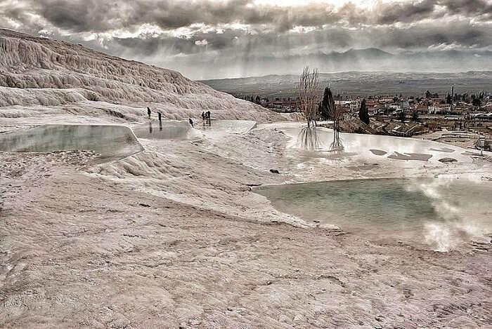 Unleash one of the charming and best places to visit in Turkey at Pamukkale 