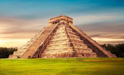 Chichen Itza Pyramid