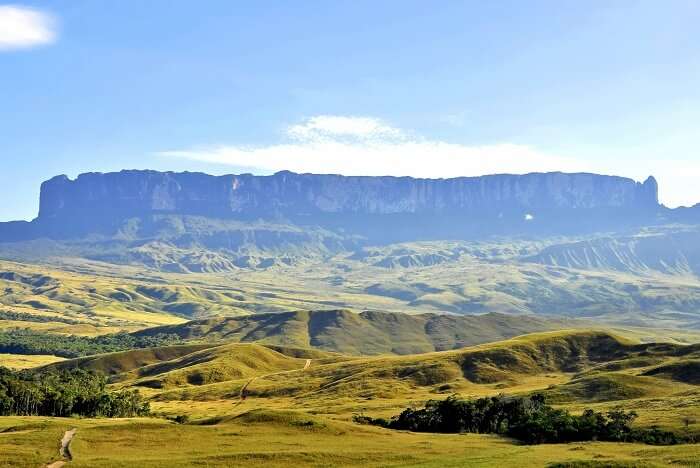 Backpack to the top of Roraima Mountain