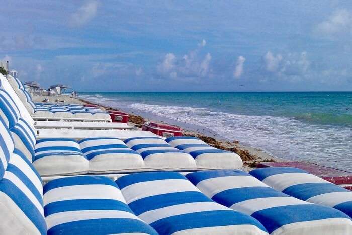 Lounge at the Pink beach