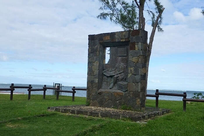 Matthew Flinders Monument
