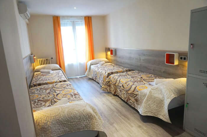 MuchoMadrid hostel in Spain